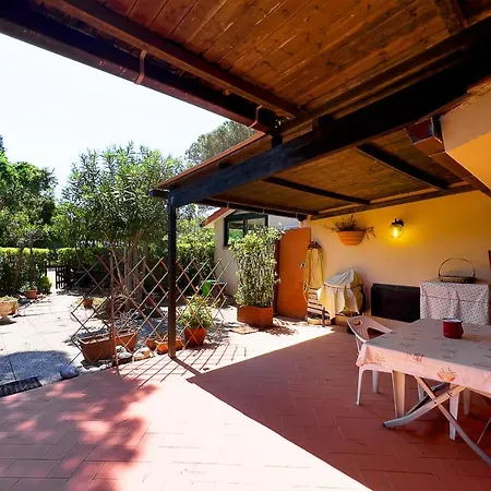 Apartman I Chioppi Nr 5 Porto Azzurro